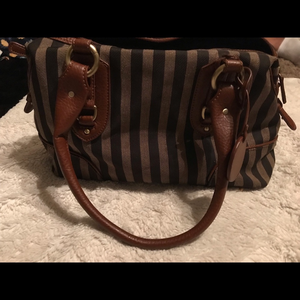 Etienne Aigner purse